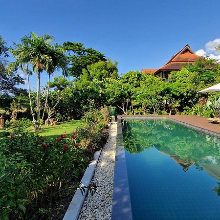 Villa Albizia, Chiang Mai Дойсакет Экстерьер фото