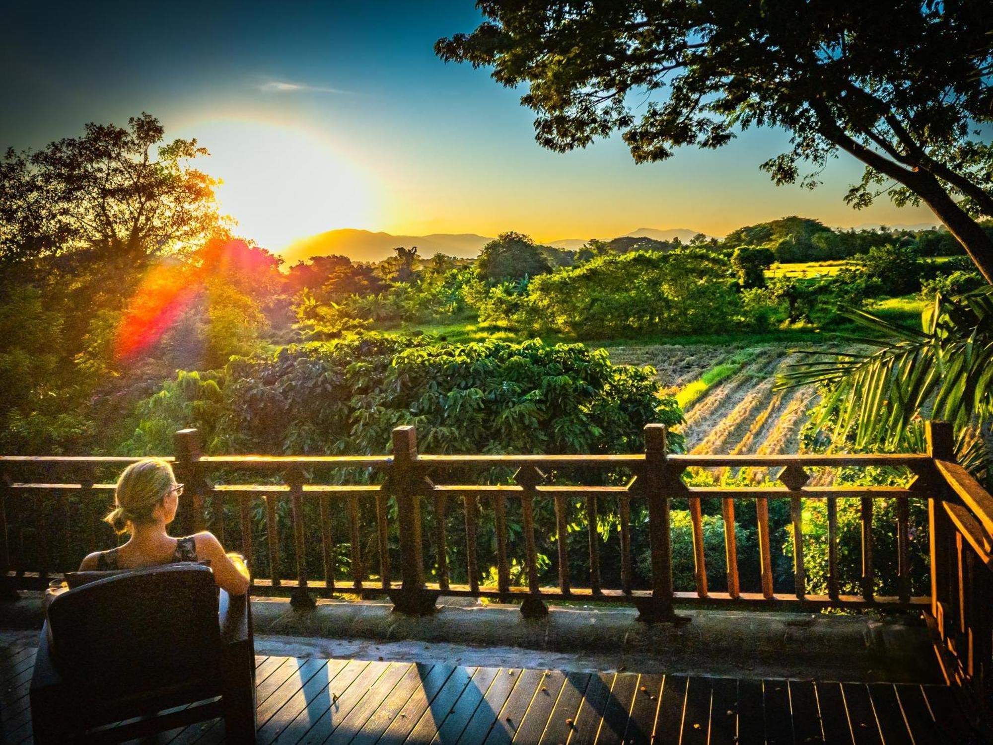 Villa Albizia, Chiang Mai Дойсакет Экстерьер фото