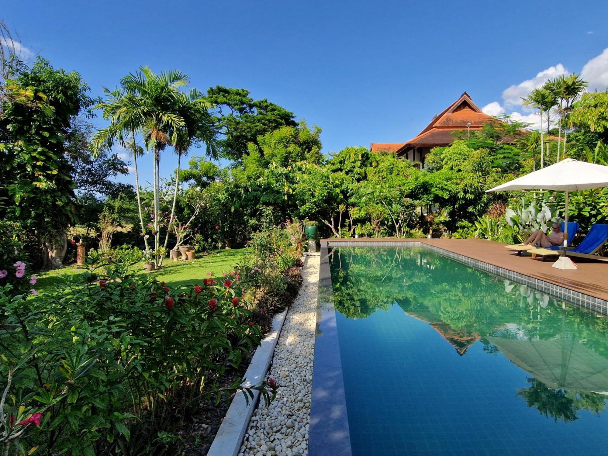 Villa Albizia, Chiang Mai Дойсакет Экстерьер фото